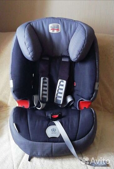 Автокресло Britax