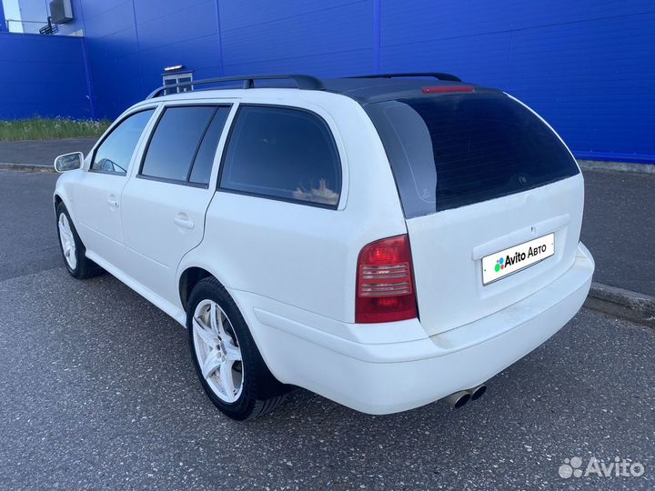 Skoda Octavia 1.8 МТ, 2005, 299 620 км