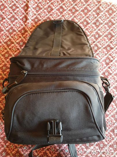 Сумка для камеры фотоаппарата Lowepro