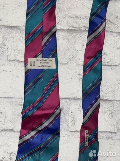 Галстуки Givenchy и Paco Rabanne