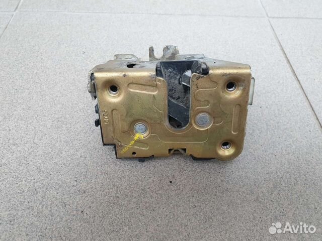 Renault Kangoo.Рено Канго.Замок L зад.сдвижн.двери