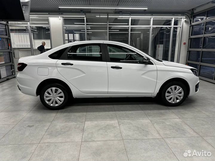 LADA Vesta 1.6 CVT, 2024