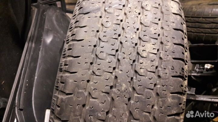 Bridgestone Dueler H/T 215/65 R16