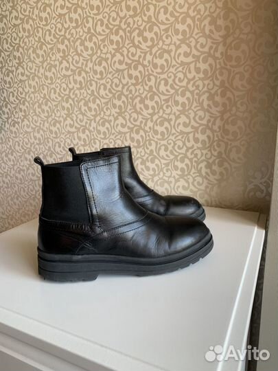 Кожаные сапоги