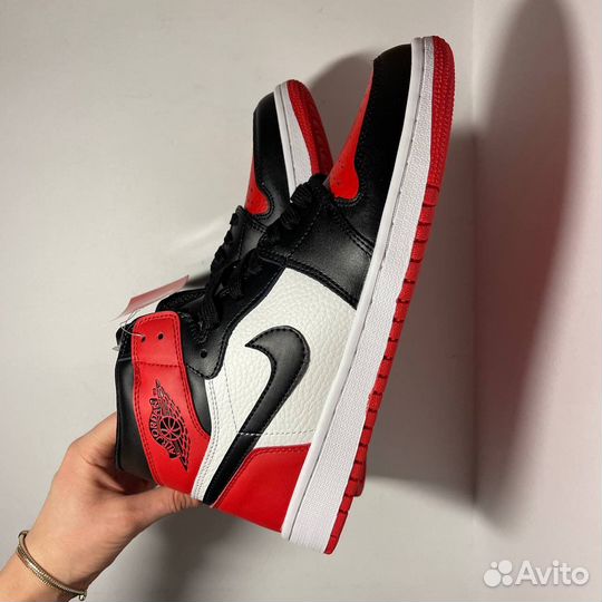 Кроссовки Nike Air Jordan 1 LUX кожа новые