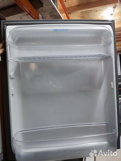 Барный холодильник