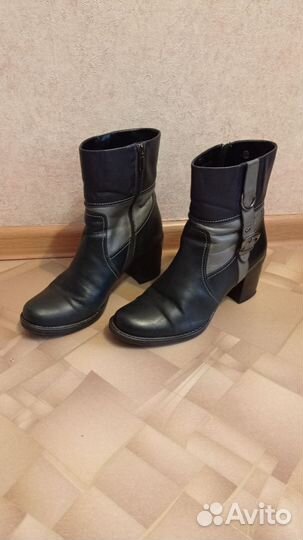 Сапоги натуральная кожа р. 40