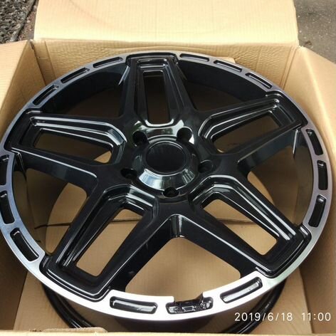 Литые диски Yongzheng 10×R22 5×150