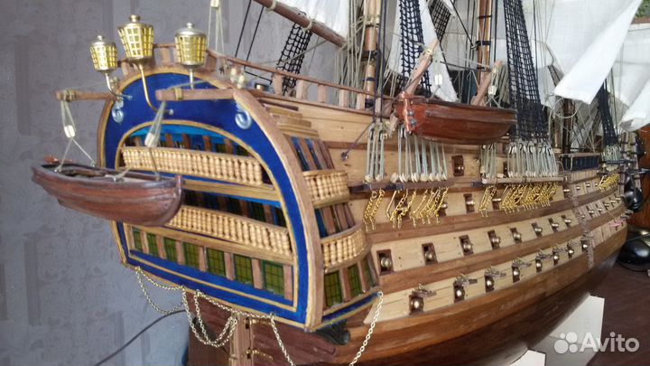 Парусник Santa Ana