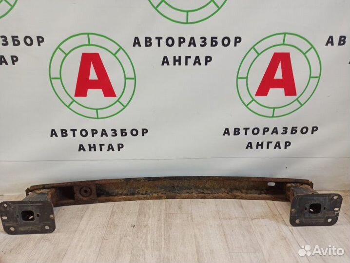 Усилитель бампера задний Ford Focus CB4 1.6L