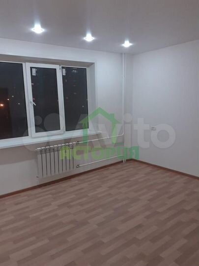 4-к. квартира, 82 м², 3/10 эт.