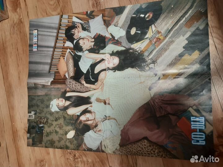 Плакаты постеры аниме