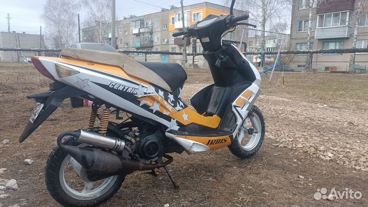Скутер 100 кубов