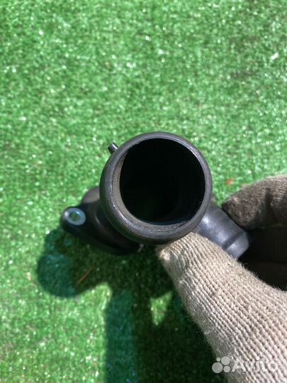 Фланец Mercedes W204 W212 M274 2.0TI