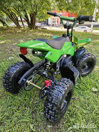 Детский квадроцикл бензиновый
