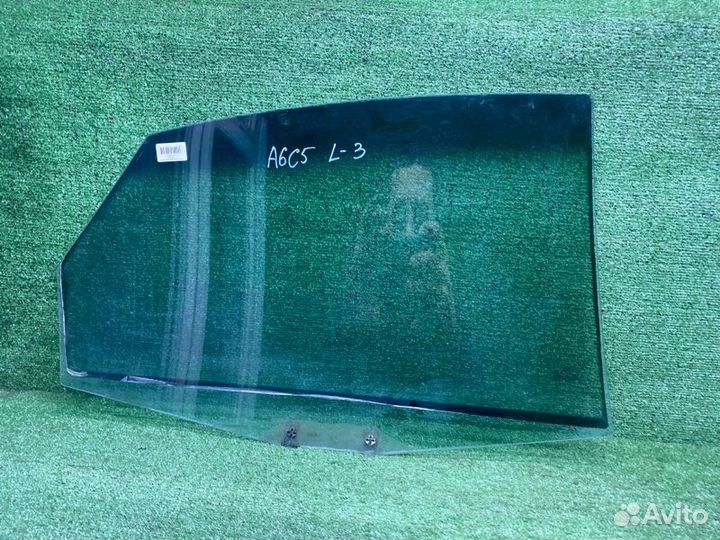 Стекло двери заднее левое Audi A6 C5