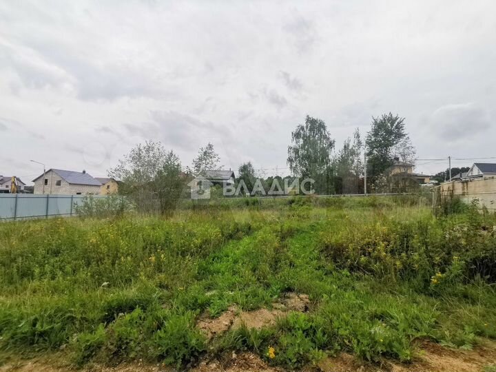 Участок 7 сот. (ИЖС)