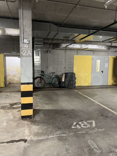 Машиноместо, 14 м²
