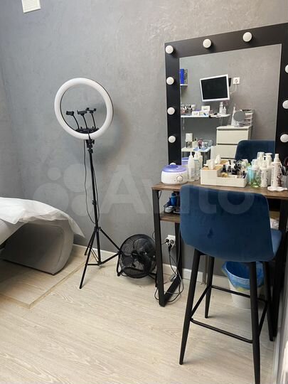 Сдам оборудованный кабинет бровиста/лешмейкера в с