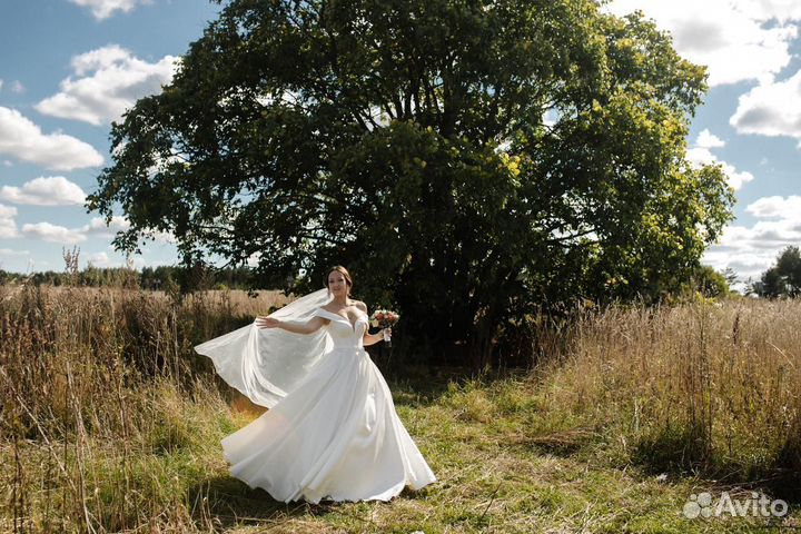 Свадебное платье