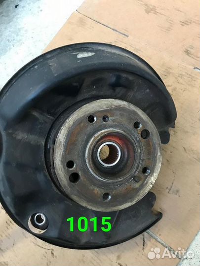 Ступица задняя левая Мерседес W124(1015)