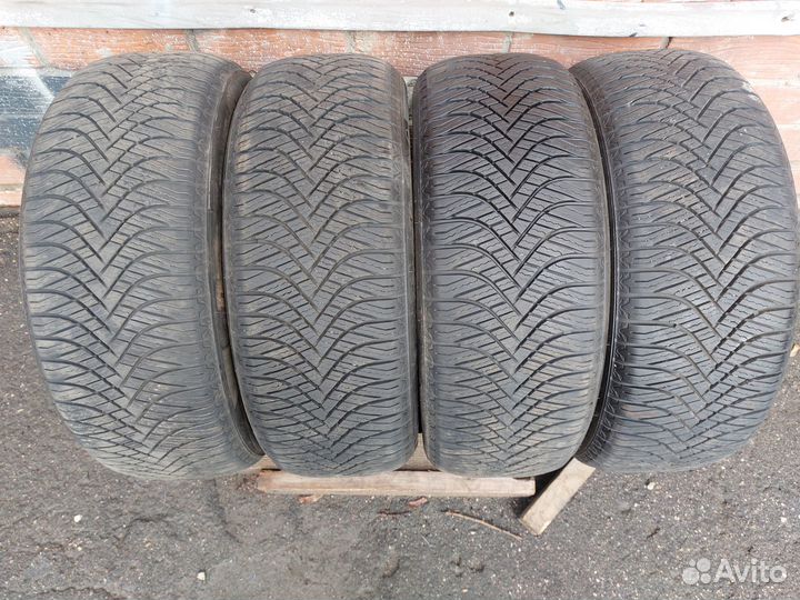 Goodride Z-401 All Season Elite 215/50 R17