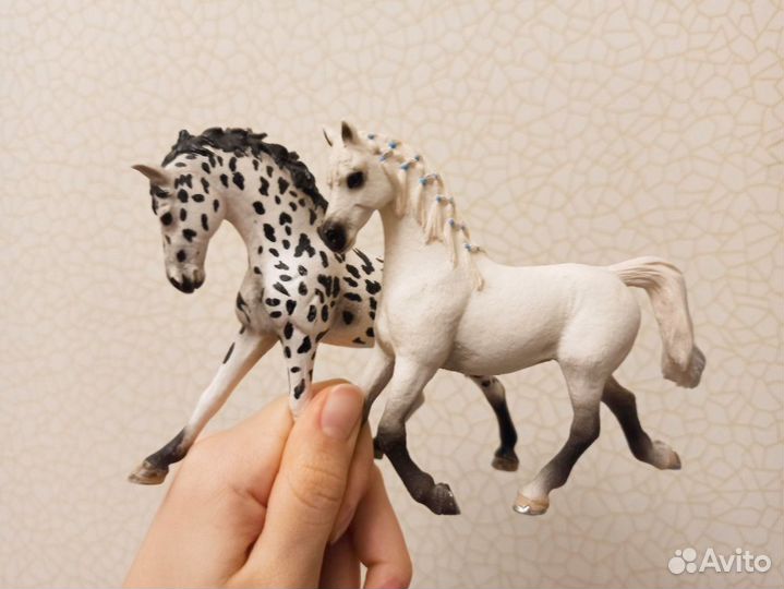 Лошадь игрушка