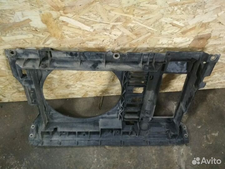 Рамка радиатора, Peugeot 607