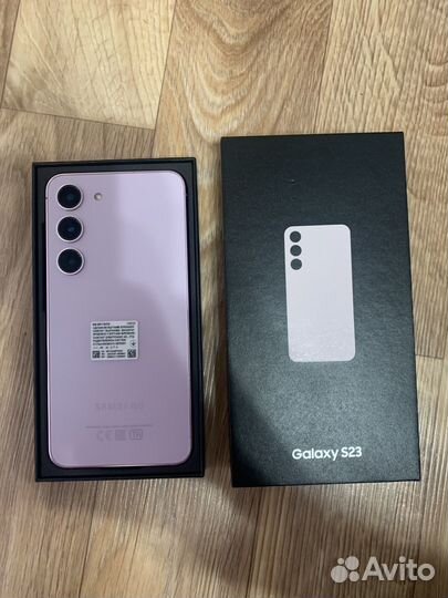 Samsung Galaxy S23, 8/128 ГБ