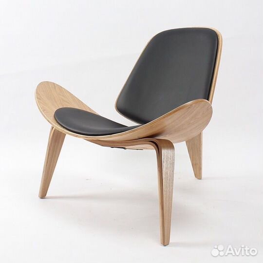 Кресло дизайнерское shell chair