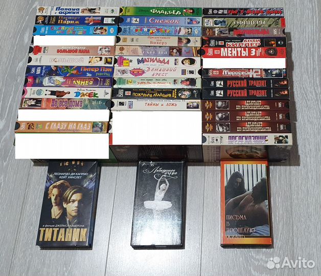 Видеокассеты, DvD диски, сd диск
