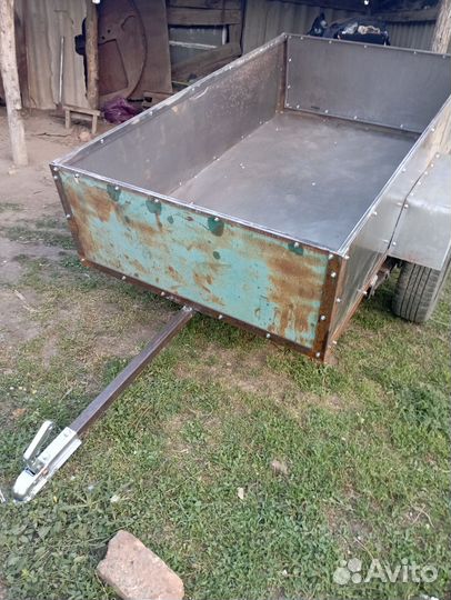 Легковой прицеп