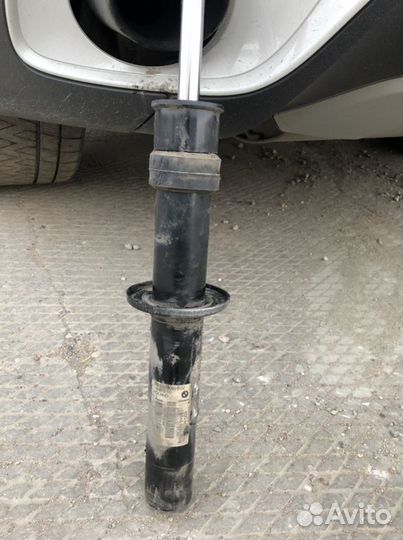 Амортизаторы передние BMW X6