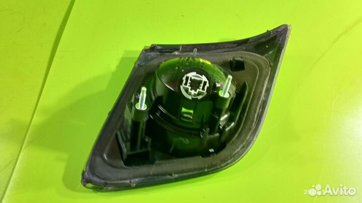 Фонарь правый для Mazda 3 2003-2009