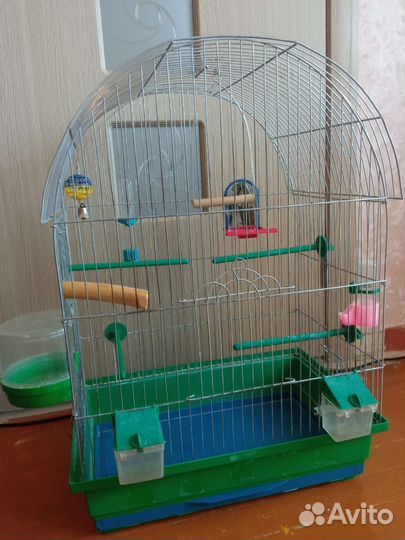 Большая клетка для попугаев,игрушки и др