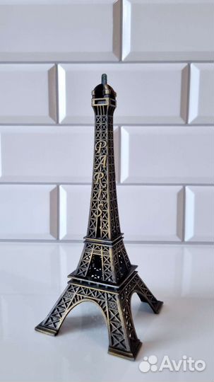 Статуэтка Эйфелевой башни