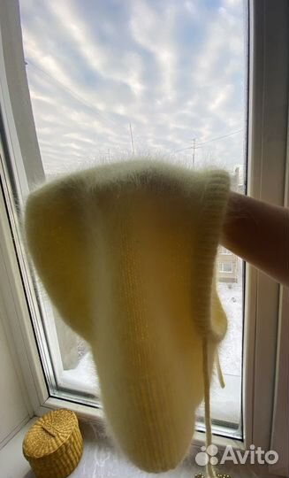 Капор женский из ангоры