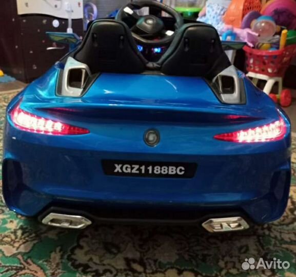 Детский электромобиль