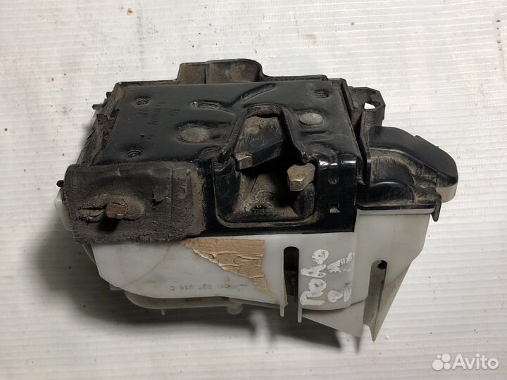 Замок двери задний левый VAG 1HM 862 153 A