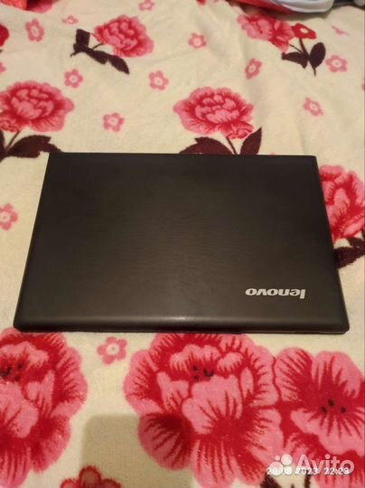 Ноутбук lenovo