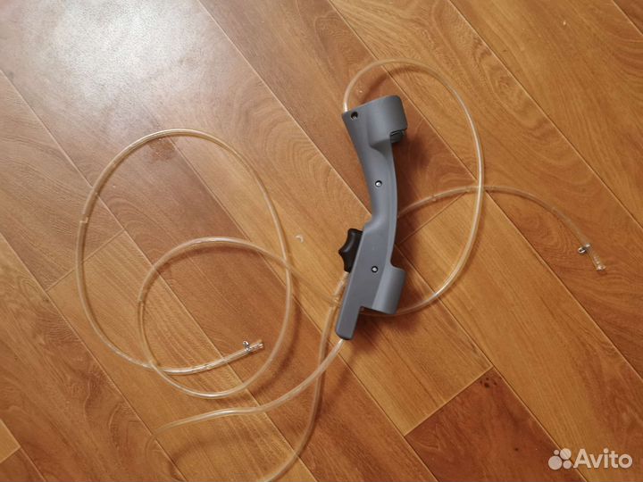 Трубка с кнопкой для пылесоса