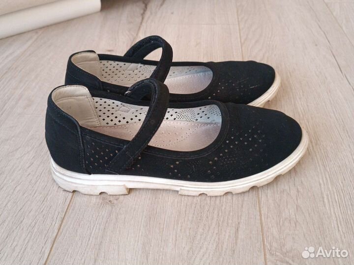 Туфли для девочки размер 34