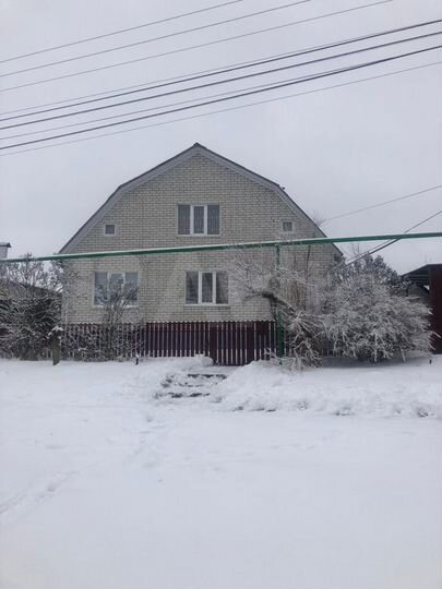 Дом 216 м² на участке 12 сот.