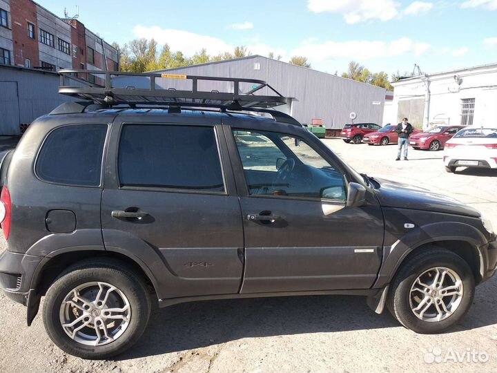 Экспедиционный багажник на Нива Шевроле