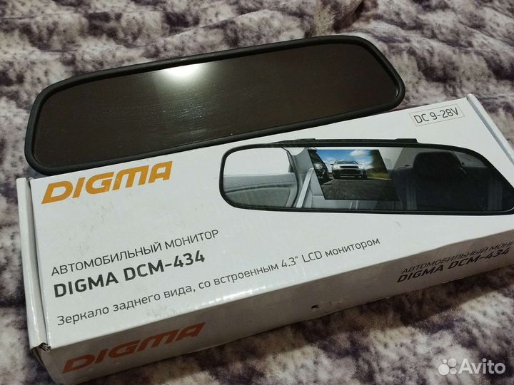 Автомобильный монитор зеркало