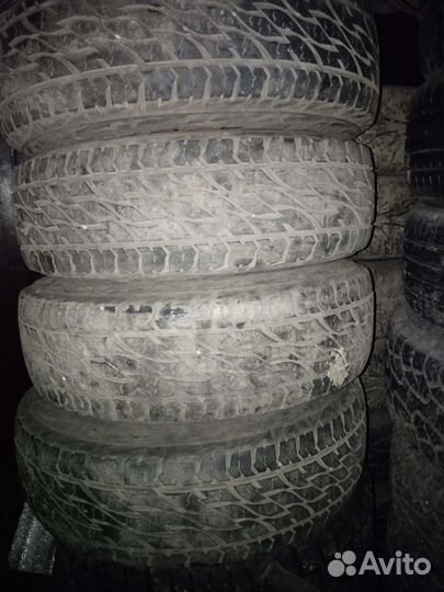 Bridgestone Dueler A/T 225/75 R16