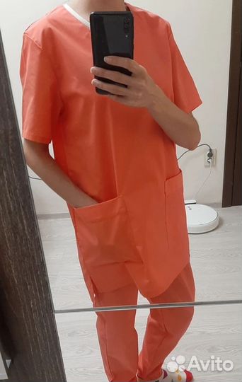 Медицинский костюм