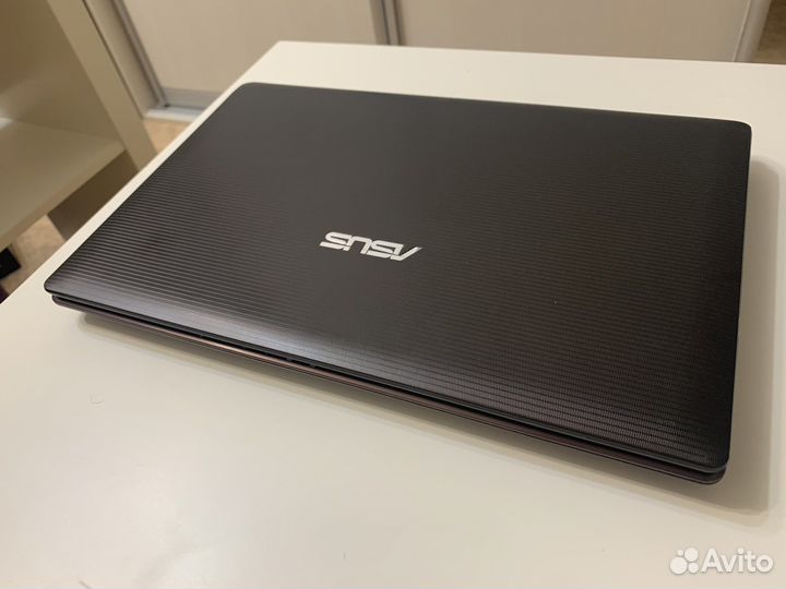 Asus, intel core i3, Ram 16gb, SSD 500gb