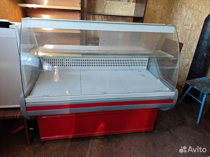 Холодильная витрина бу