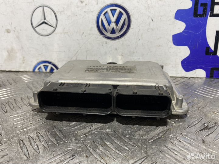 Блок управления двигателем Audi A8 D2 6.0